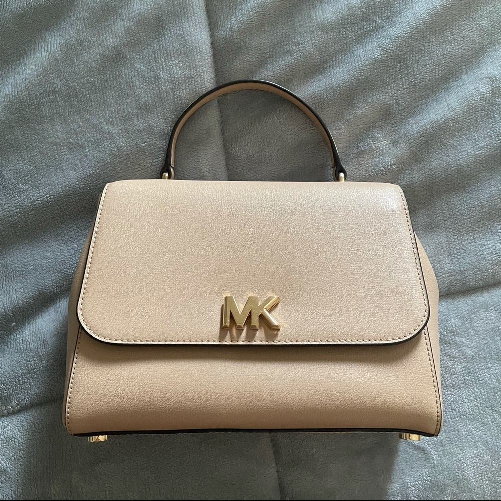 Michael Kors Crossbody